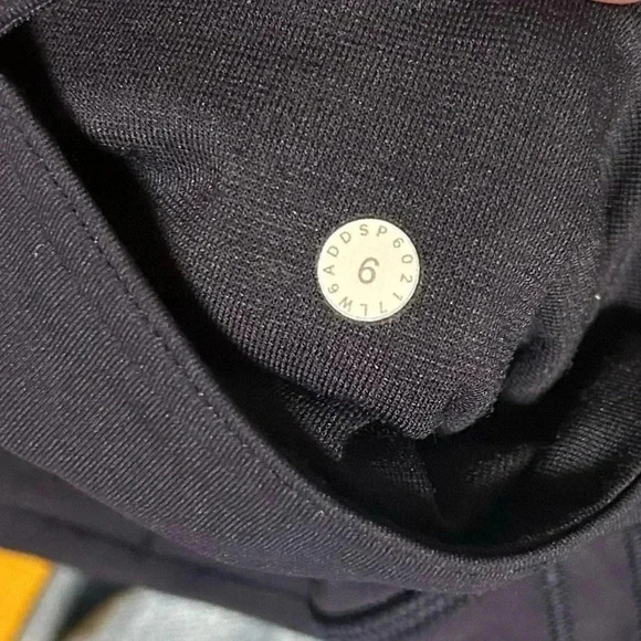 Lululemon Train Times Crops - Picture 11 of 11